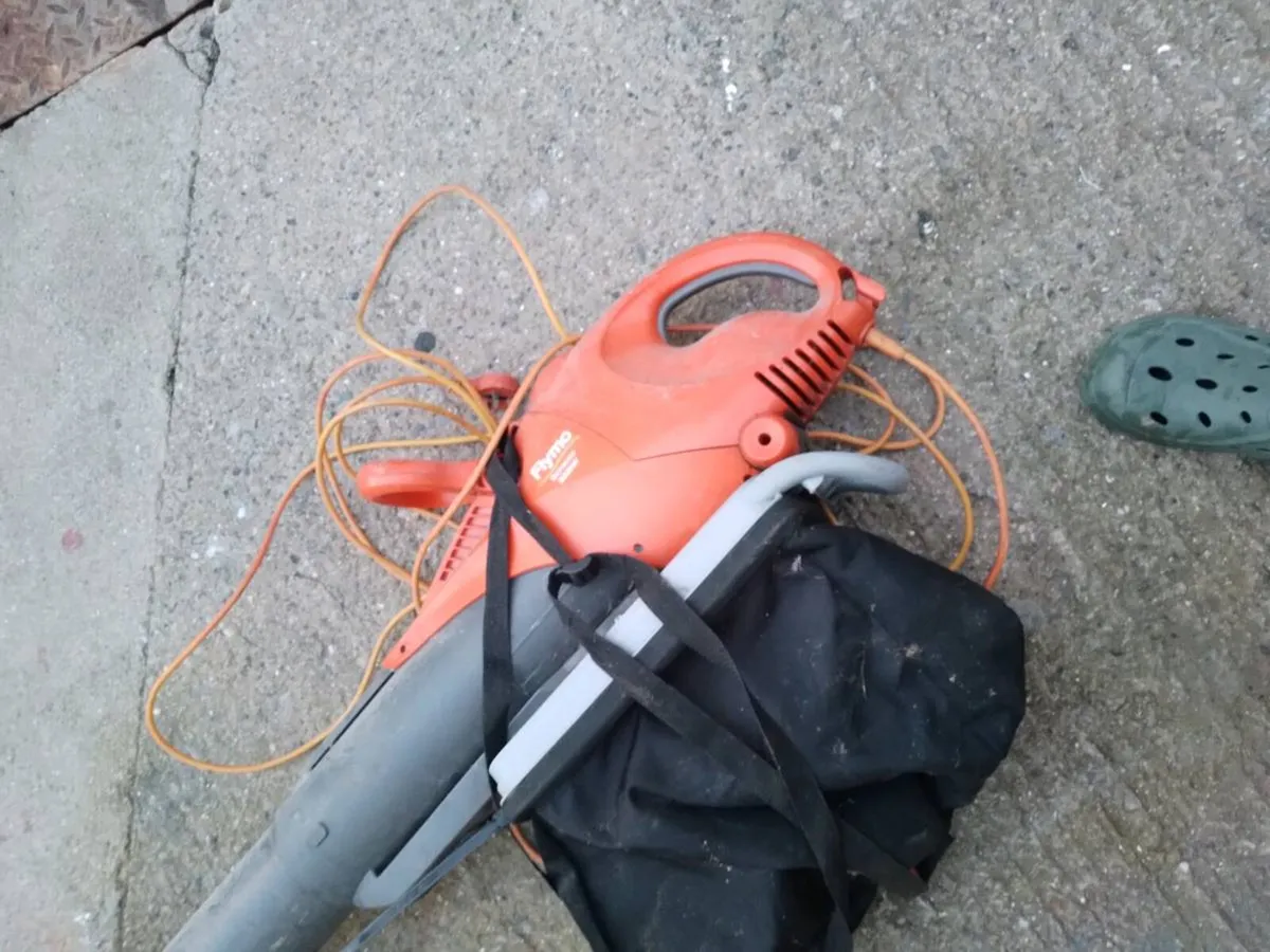 Trimmers and leaf blower - Image 2