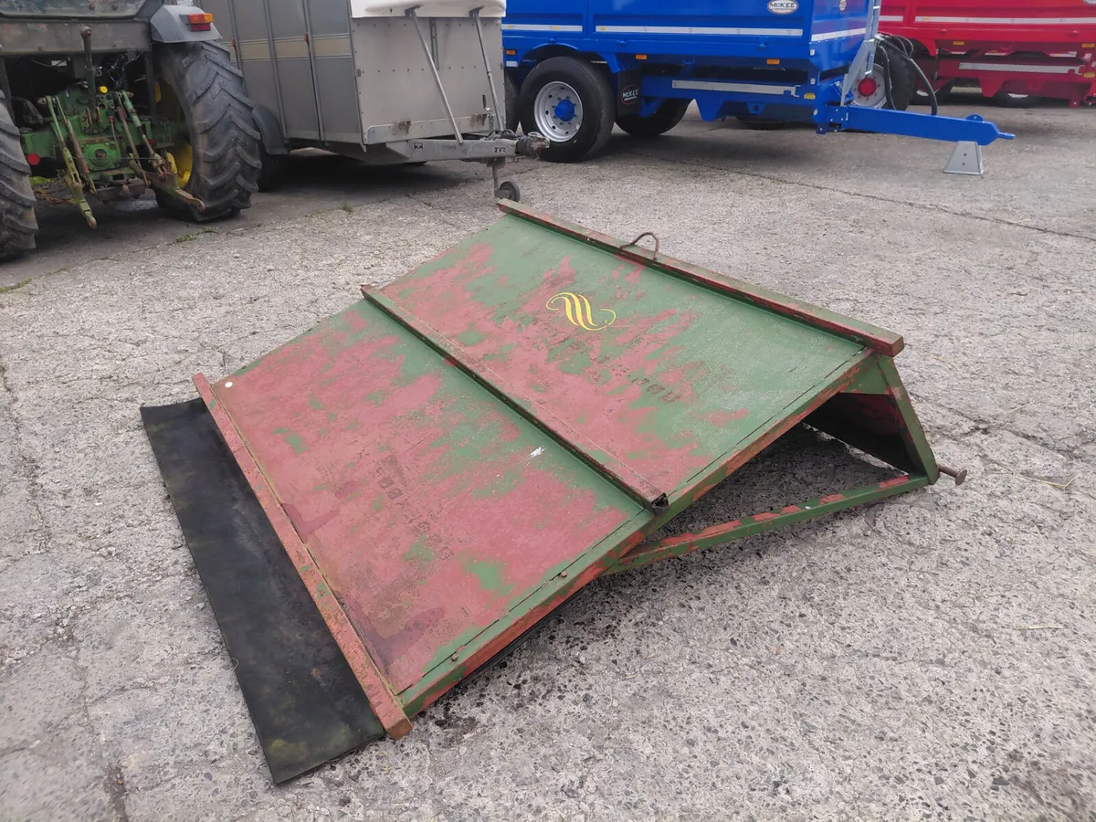 Silage trailer tail door&sides - Image 3