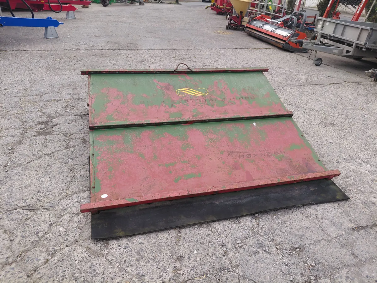 Silage trailer tail door&sides - Image 2