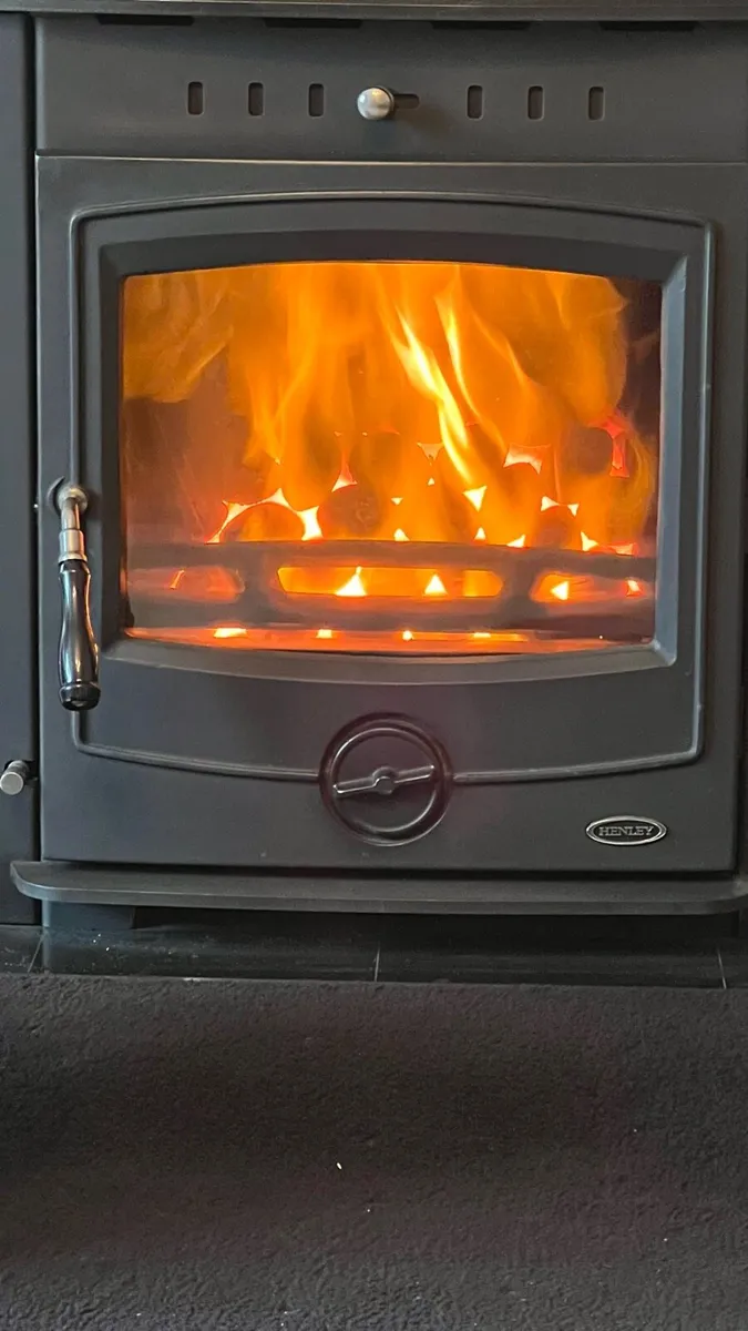Henley Achill Stove & Fireplace - Image 3