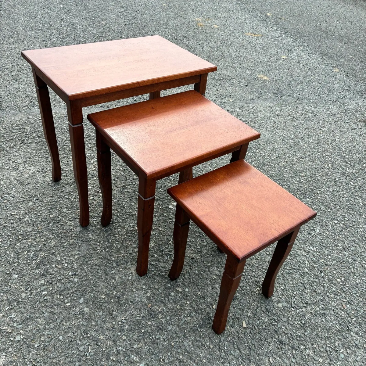 Solid Neat of Tables - Image 4