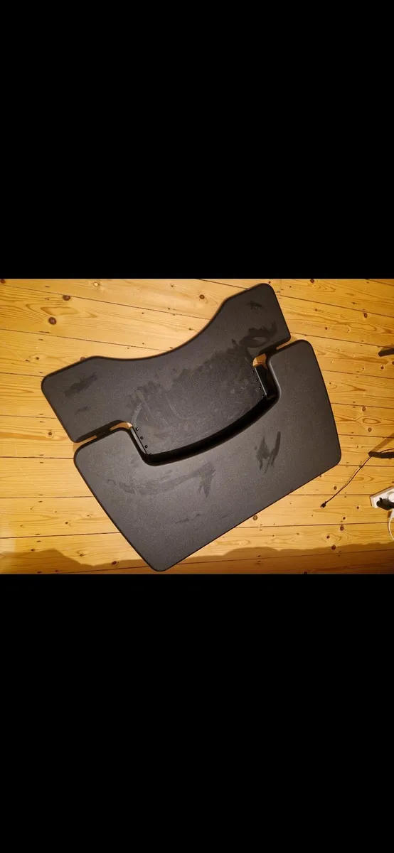 Standing Desk Convertor - Image 1