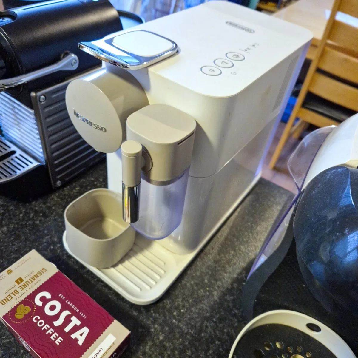 DeLonghi Nespresso Lattissima One Coffee Machine - Image 1