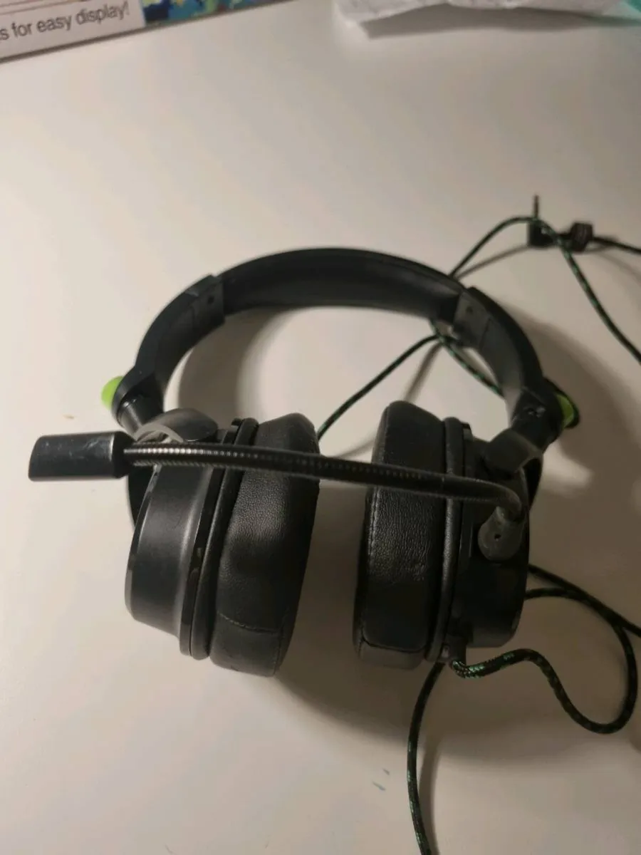 Turtle Beach C6 300 Wired Gaming Headset — Xbox/P - Image 1