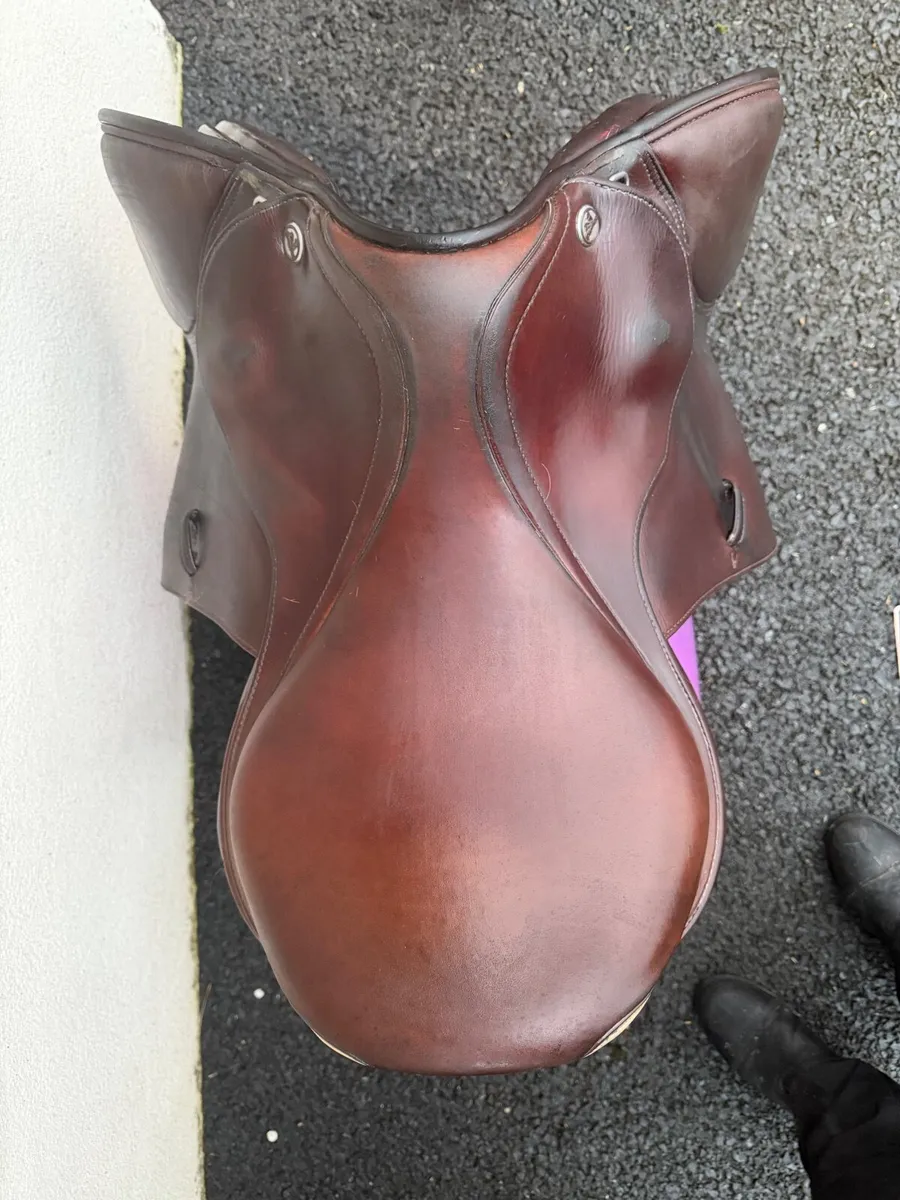 17” Prestige Paris Classic Saddle - Image 3