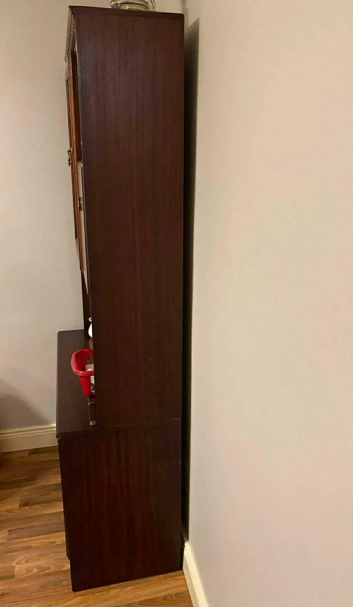 Mahogany Cabinet - Image 2