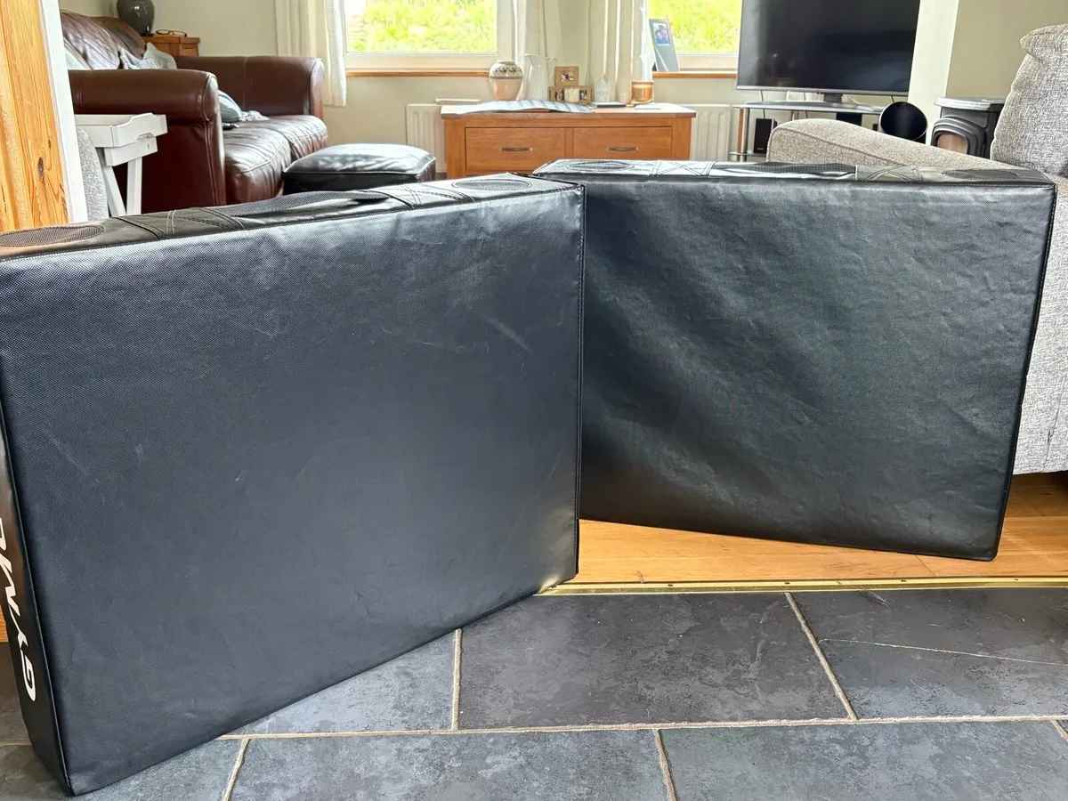 Weightlifting drop pads - Image 2