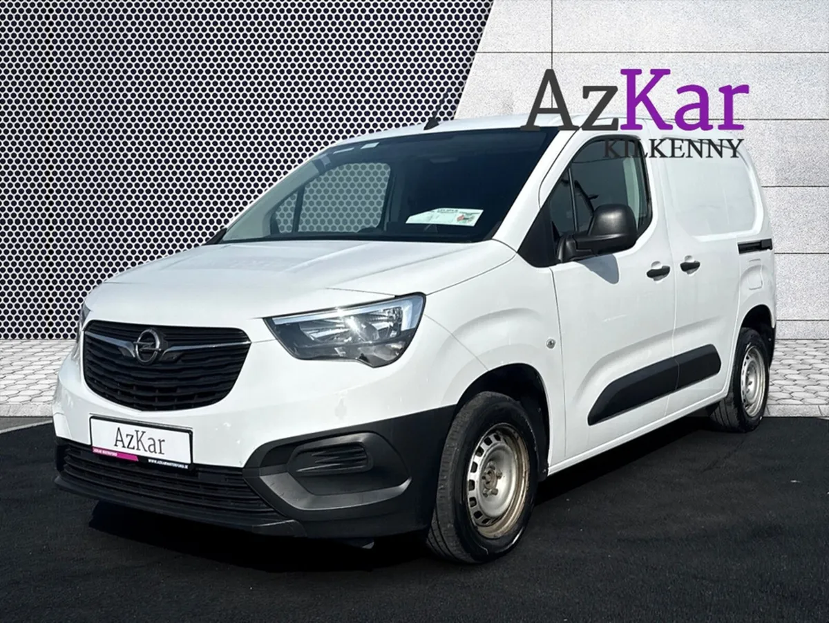 Opel Combo 2023 L2H1 1.5 CDTI €71 PW WITH NO CASH - Image 3
