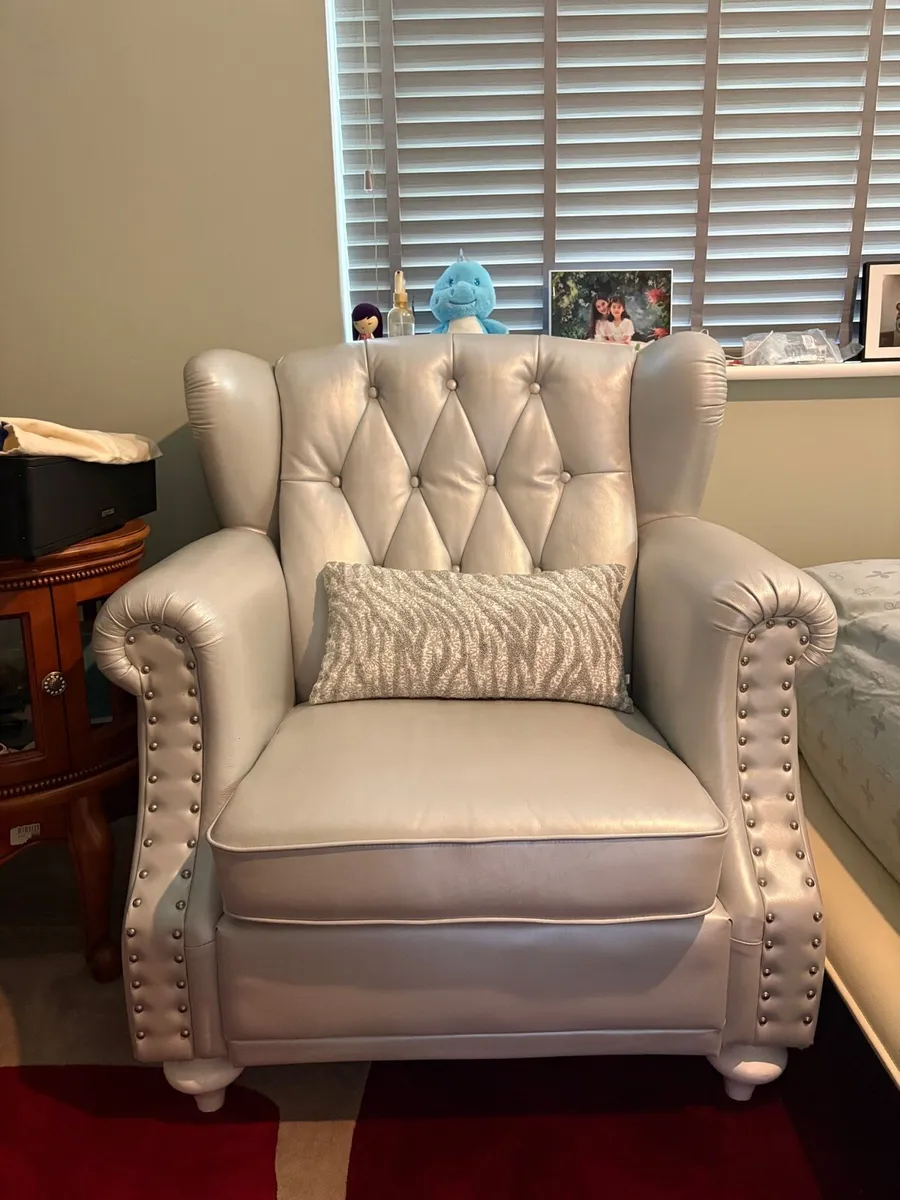 Italian leather Sofa - Image 1