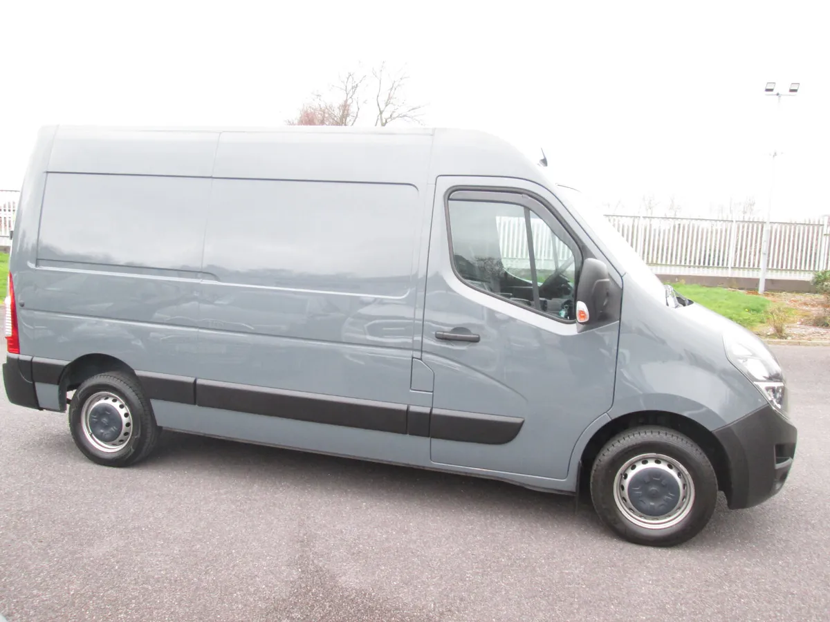 2021 Opel Movano L2H2 2.3 Mwb Cvrt Tested 07/2026 - Image 4