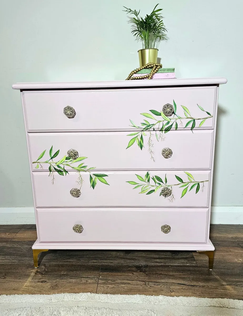 Chest of drawers - Image 3