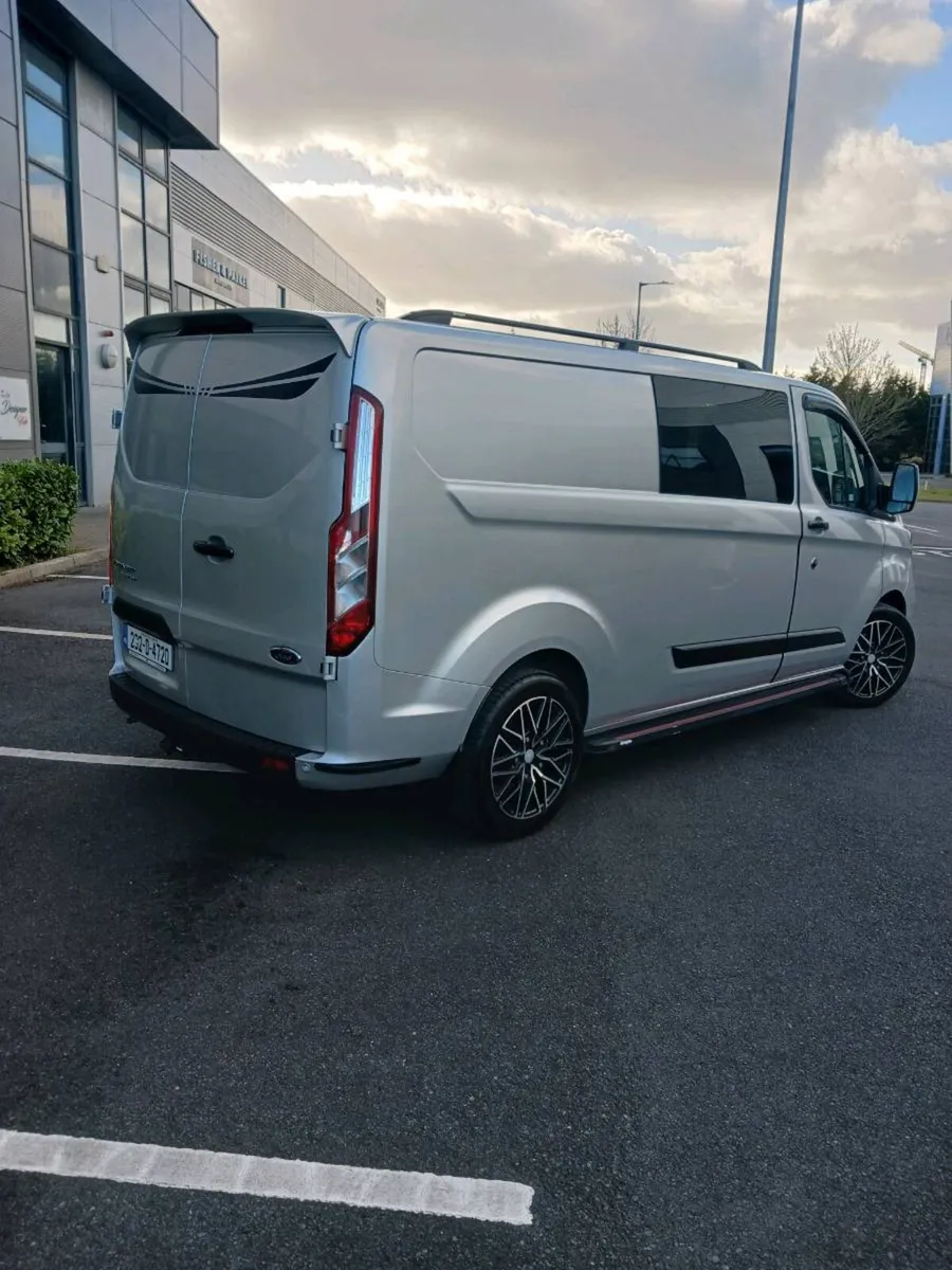 Transit custom - Image 1