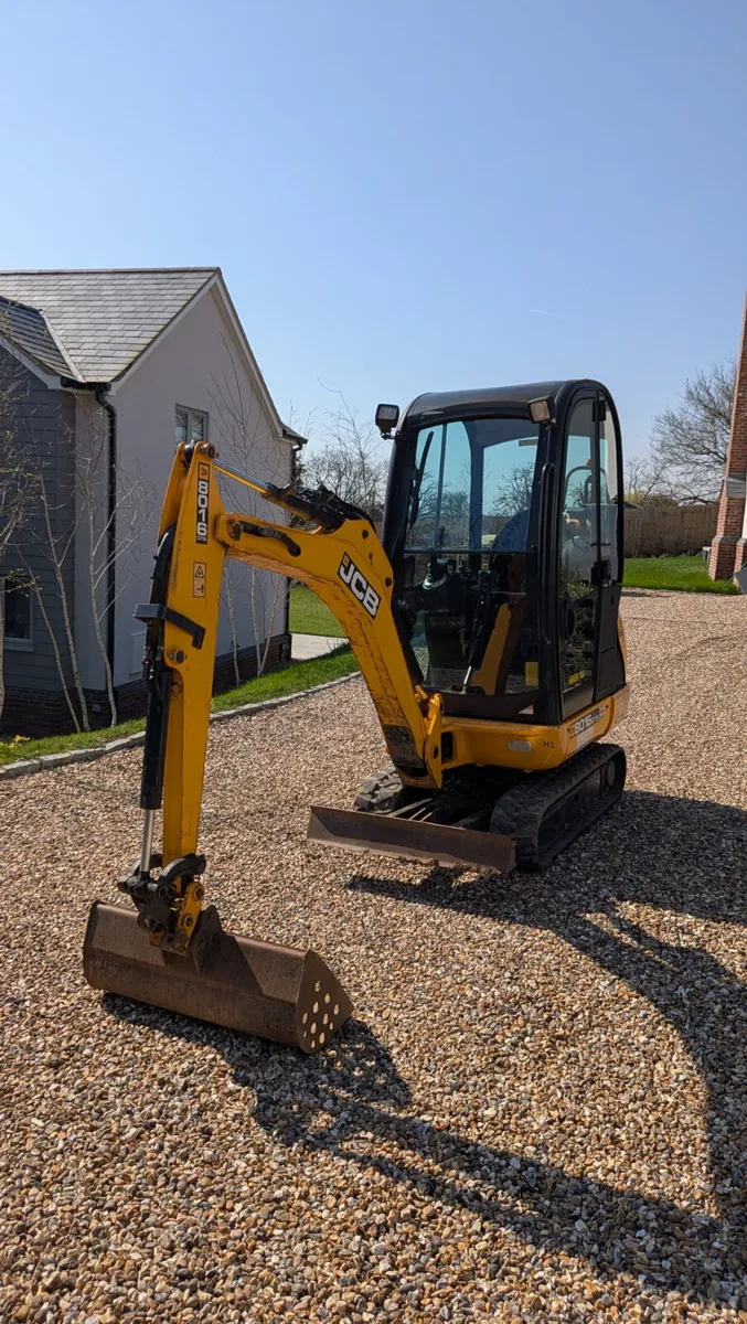 JCB 8016 - Image 4