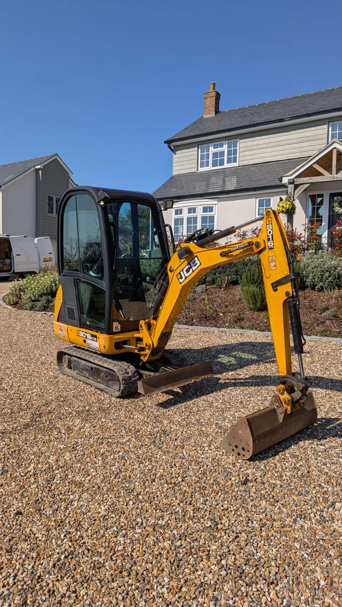 JCB 8016 - Image 3