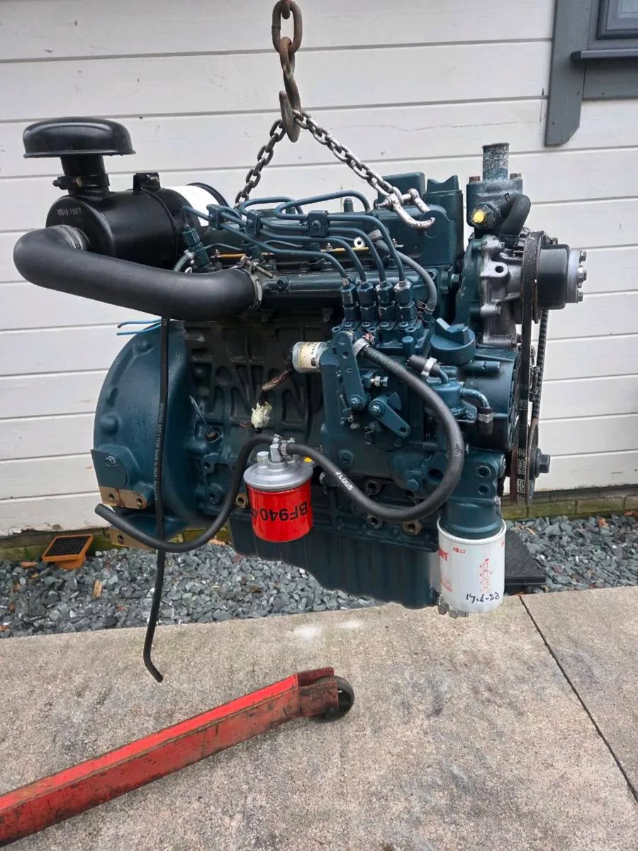 Kubota V1505 4 cylinder diesel engine - Image 1