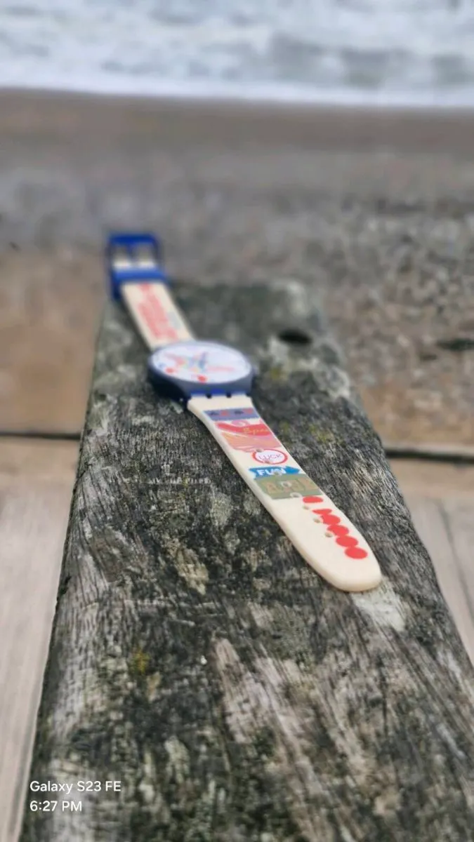 Swatch Gent Spray Up Las Vegas Watch GN205C - Rare - Image 3