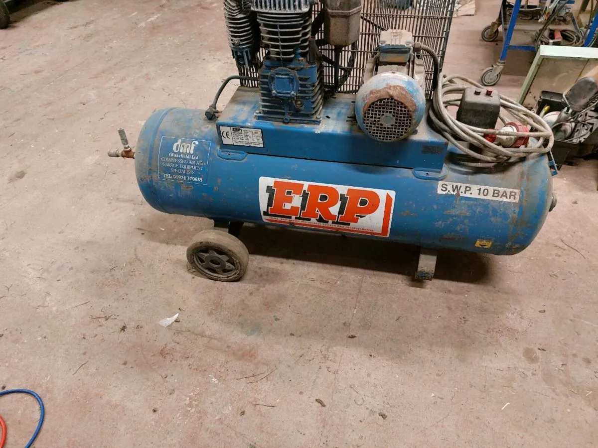 Compressor 210litre - Image 1