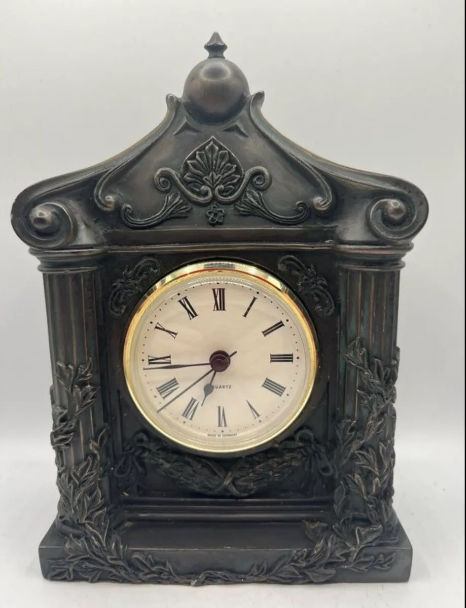 Genesis Mullingar  Clock - Image 1