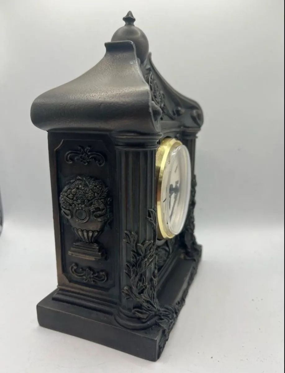 Genesis Mullingar  Clock - Image 3