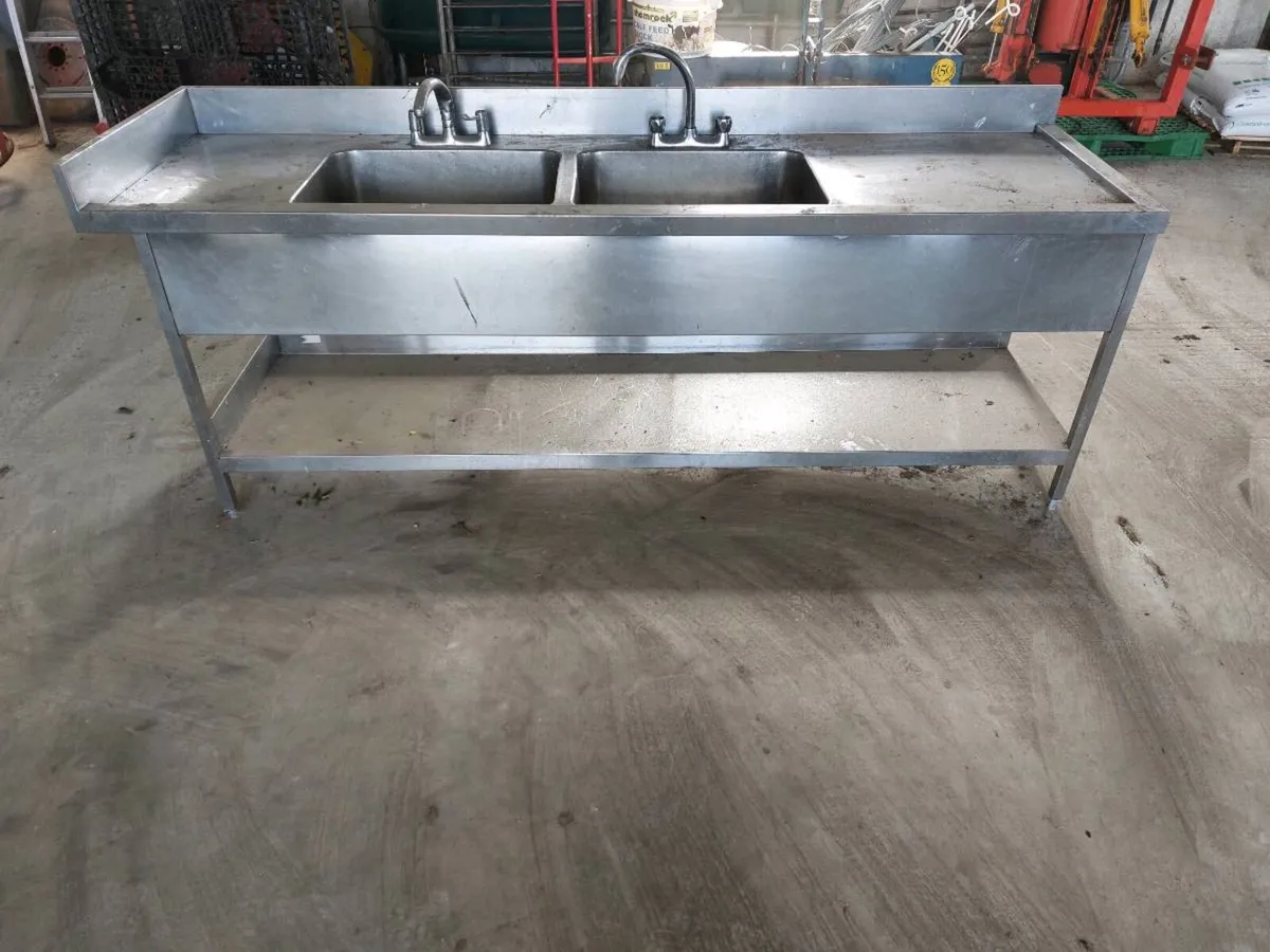 Stainless Steel sink - Image 3