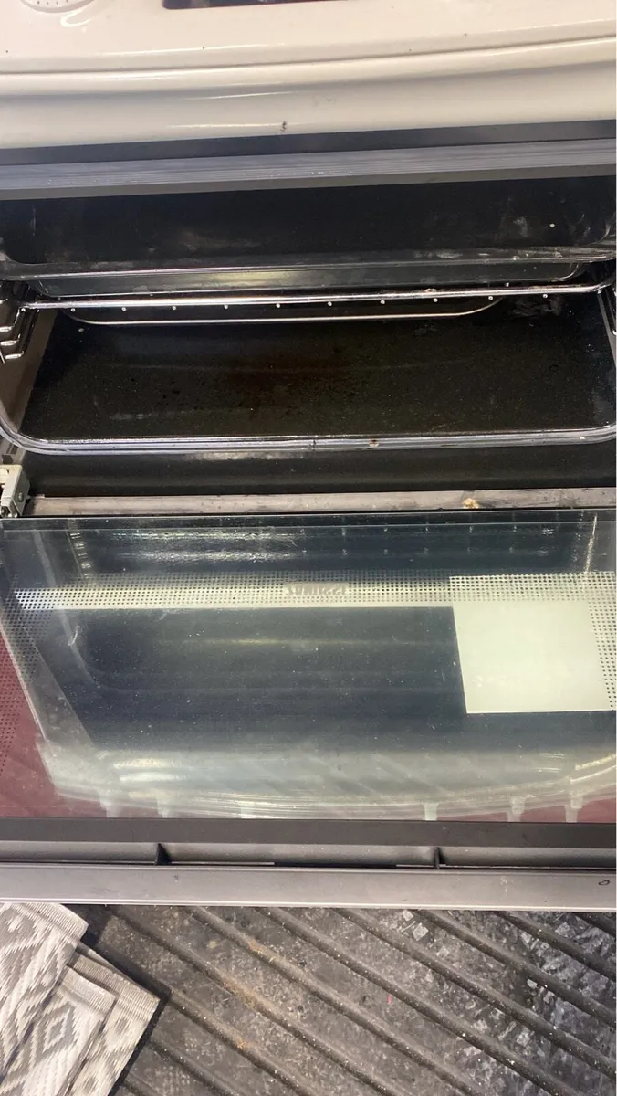 Zanussi ceramic hob white cooker. - Image 4