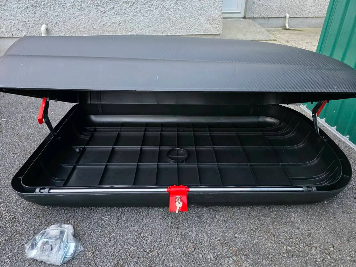 320 Ltr Roofbox - Image 3