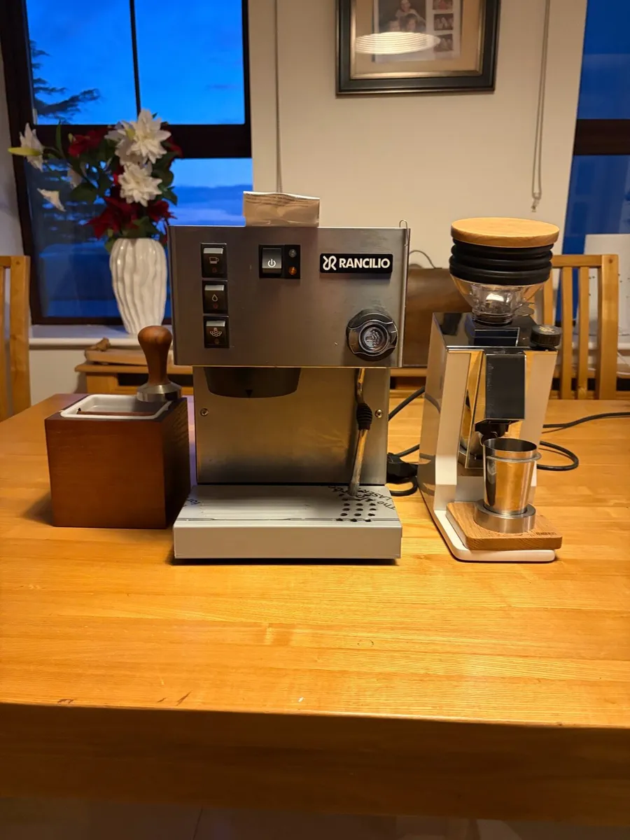 Coffee machine - Image 1