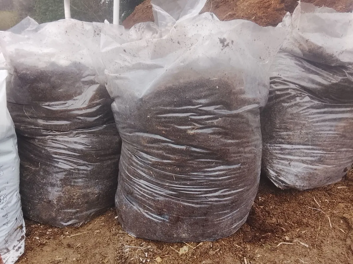 Top Quality Organic Compost Bags - Image 1
