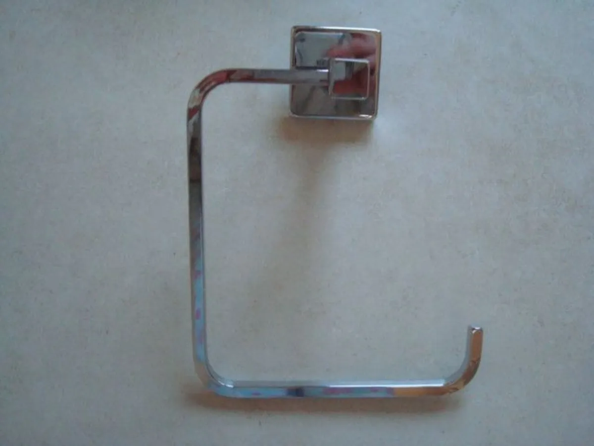 Toilet Roll Holder and Towel Ring Set - Image 2