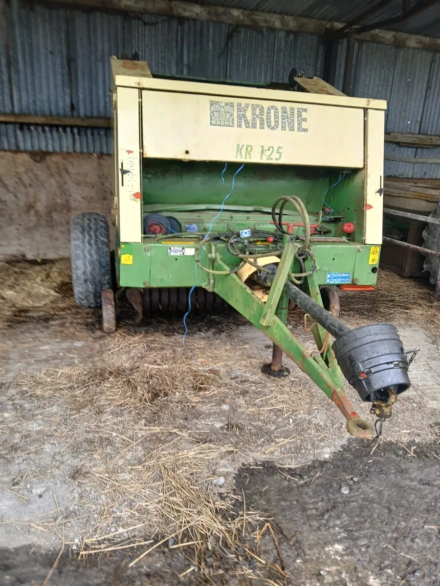 Krone KR125 Baler - Image 3