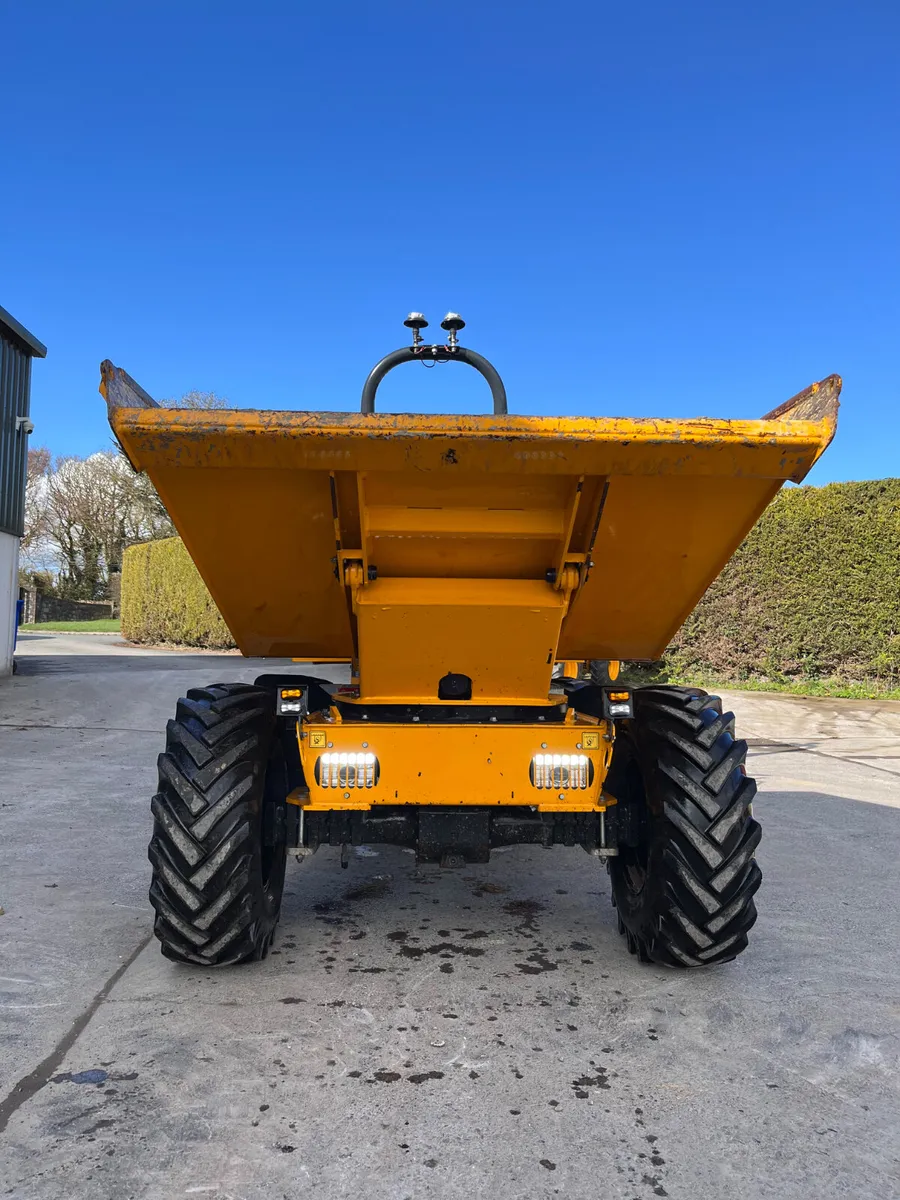 Thwaites 3Tonne Swival Dumper - Image 3