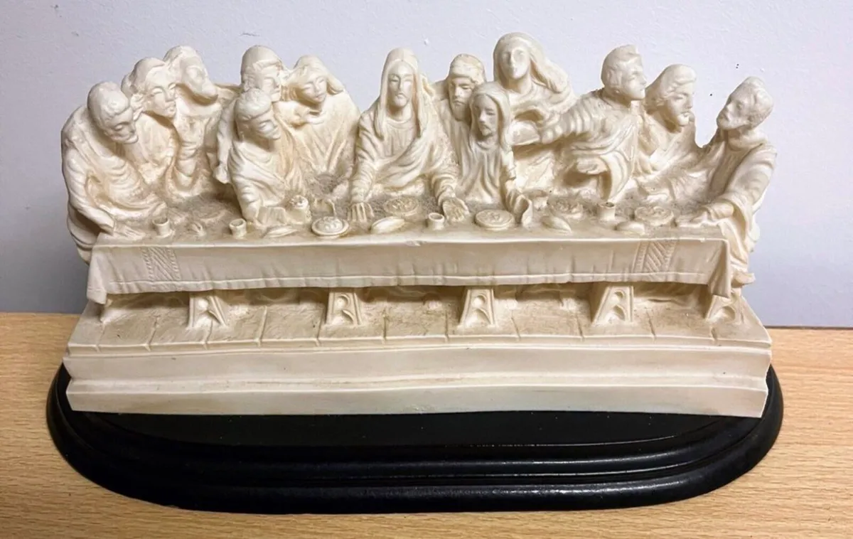 The Last Super Sculpture - Image 1