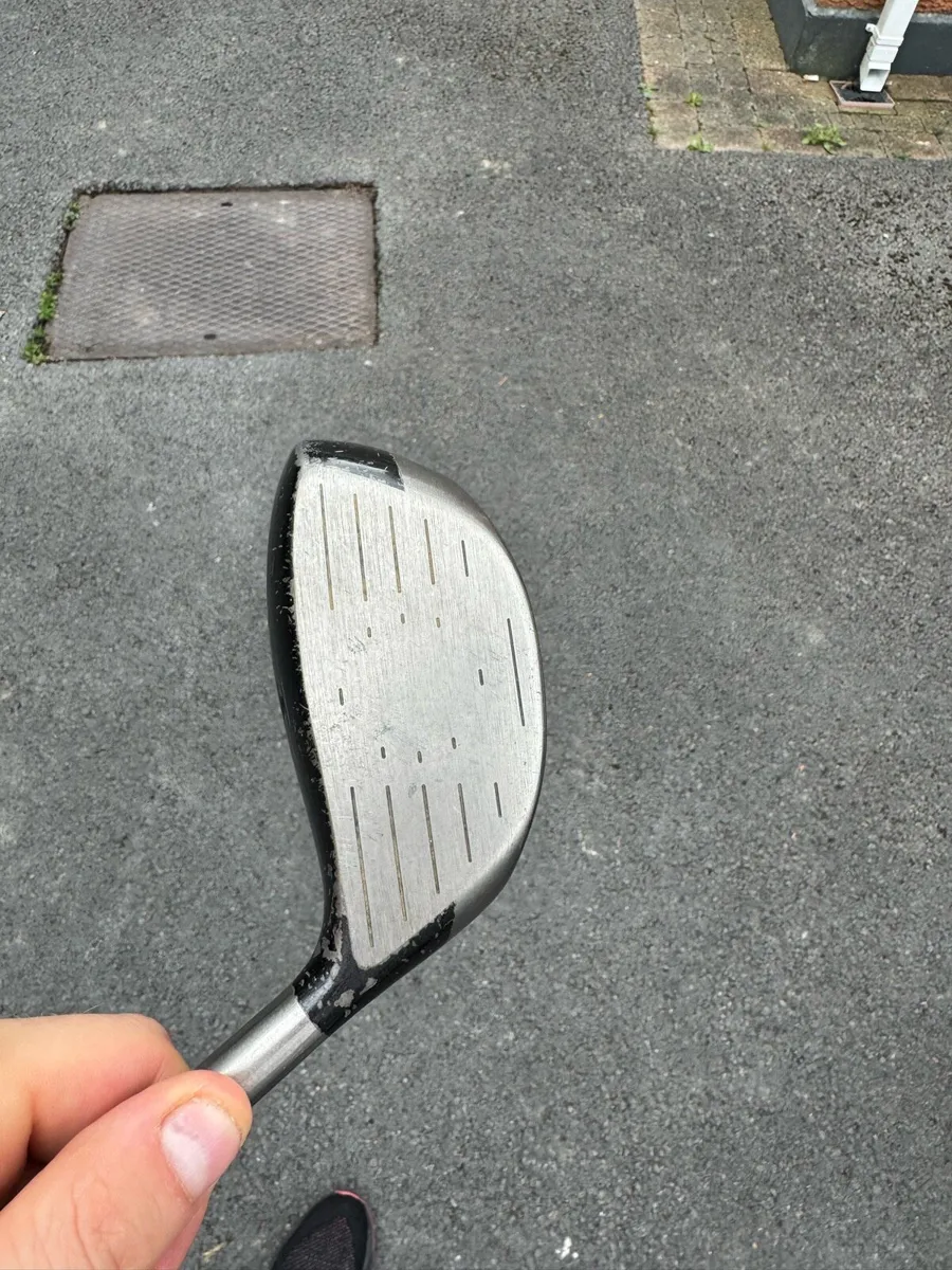 Left handed driver - Image 2