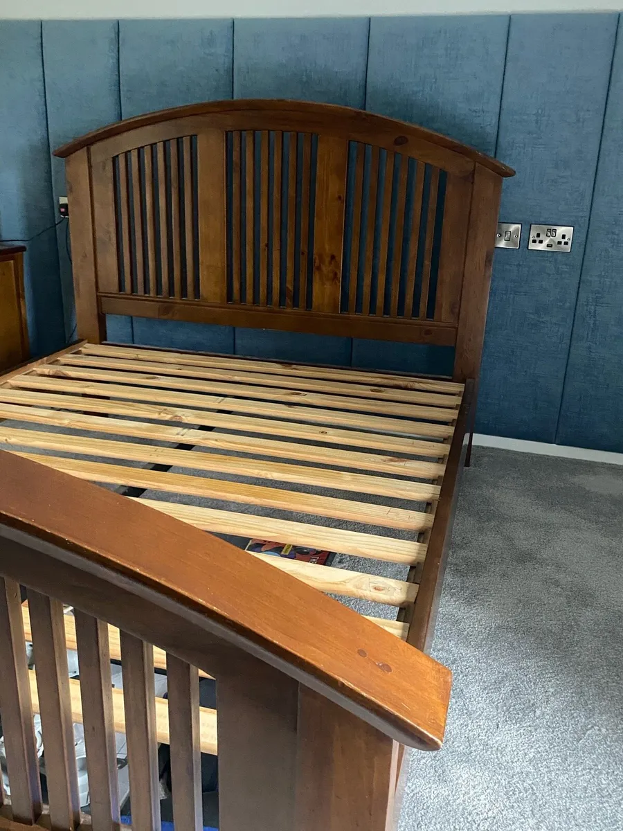 King size double bed - Image 2