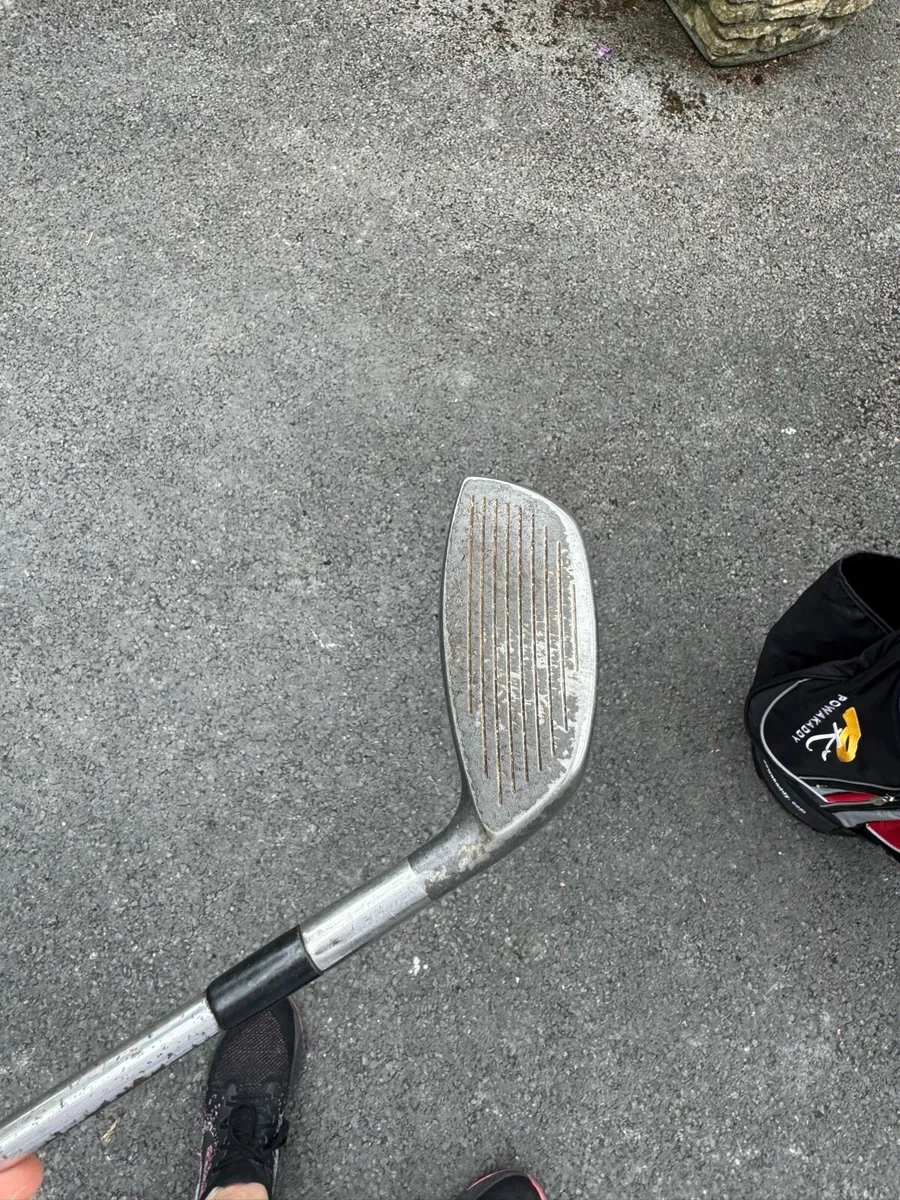 Taylor made 5 wood - Image 2