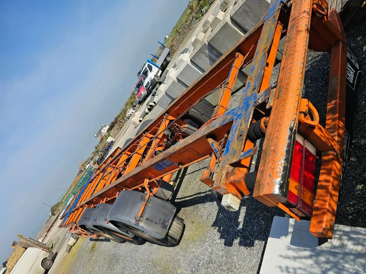 45 foot trailer - Image 3