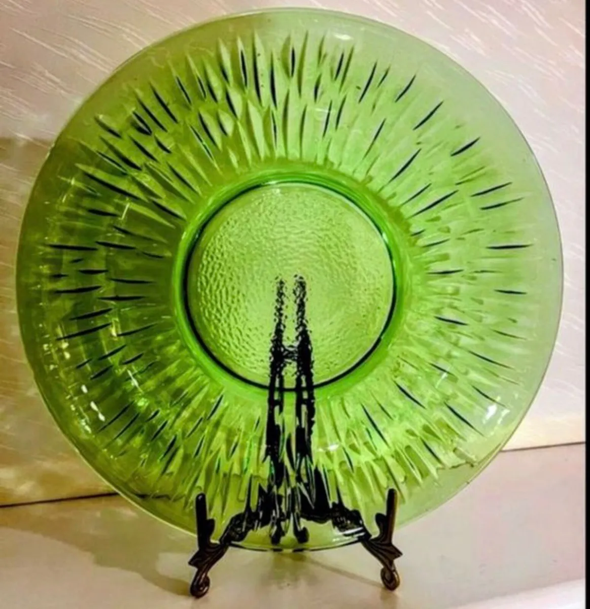 Vintage art deco 28cm centre bowl