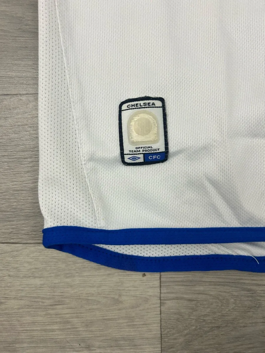 Vintage 2003 Umbro Chelsea London Away Jersey L - Image 3