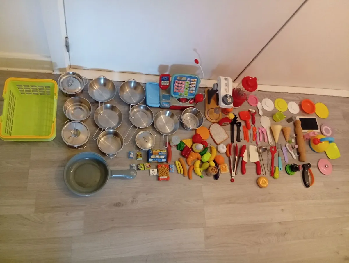 Quality Children's Toy Kitchen Accessories 115pcs - Image 1