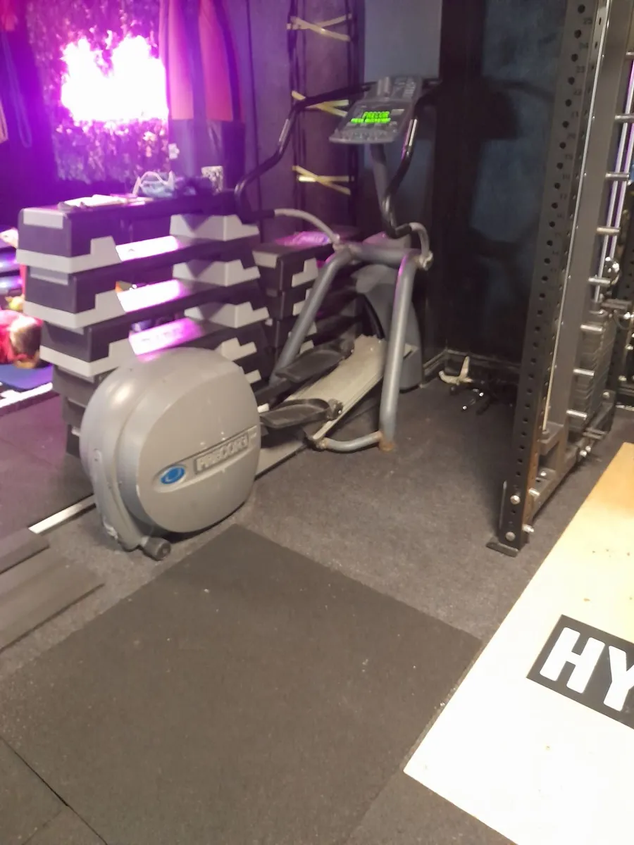 Crosstrainer - Image 1