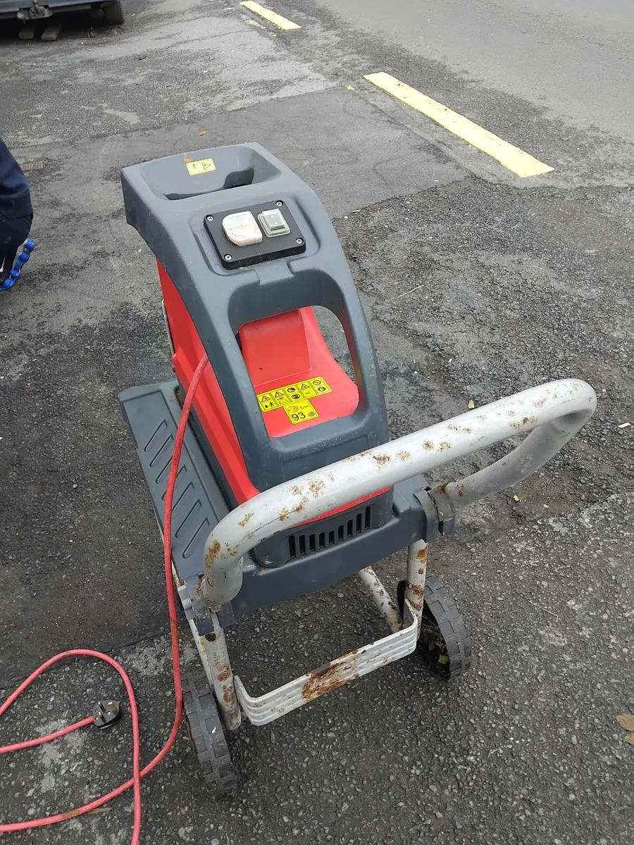 Wood chipper read add 40e - Image 3