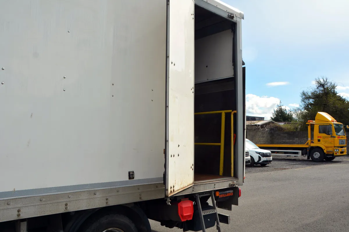 MAN TGL 20' Box & 1.5T Tail Lift - Image 4