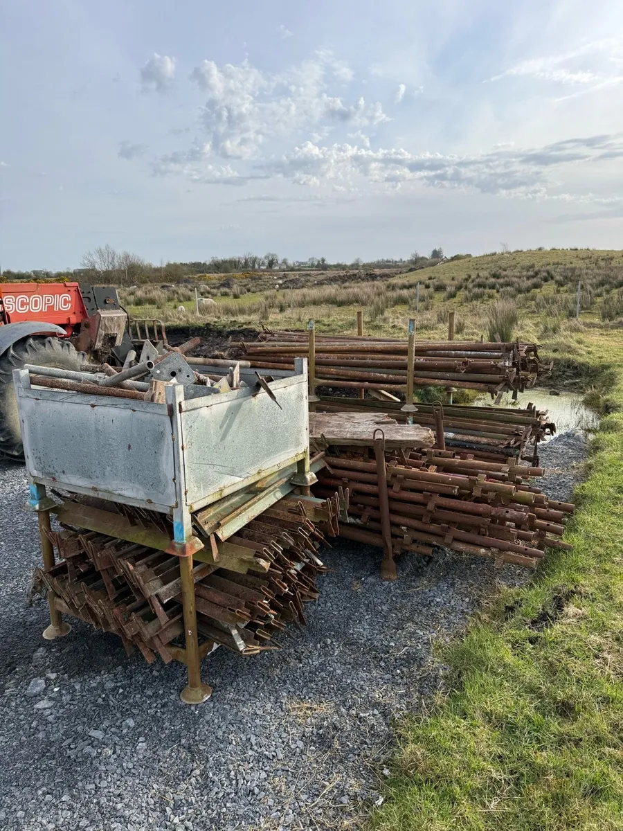 Scaffolding - Image 2