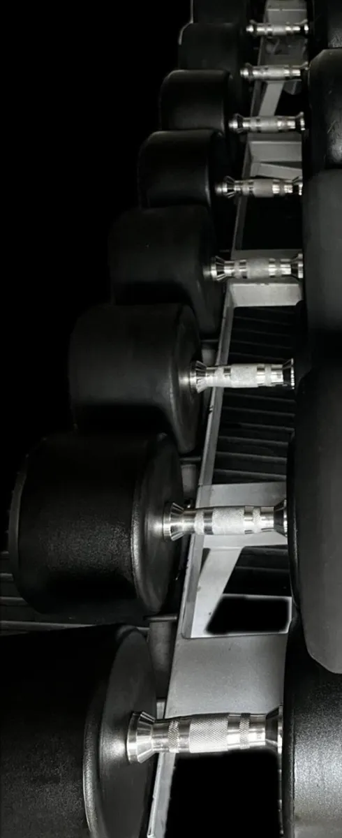 720kg full rubber dumbbells clean handles - Image 1