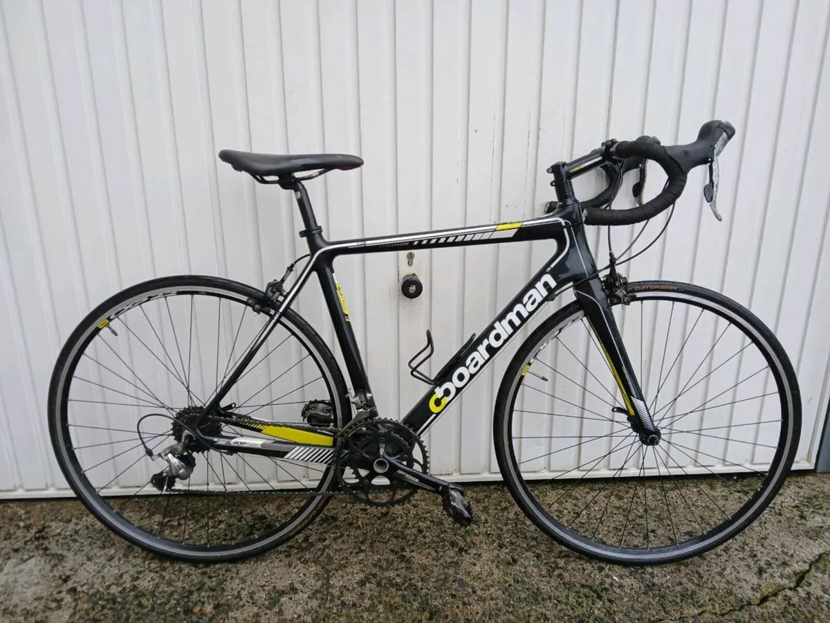 Selection of road bikes - Image 2