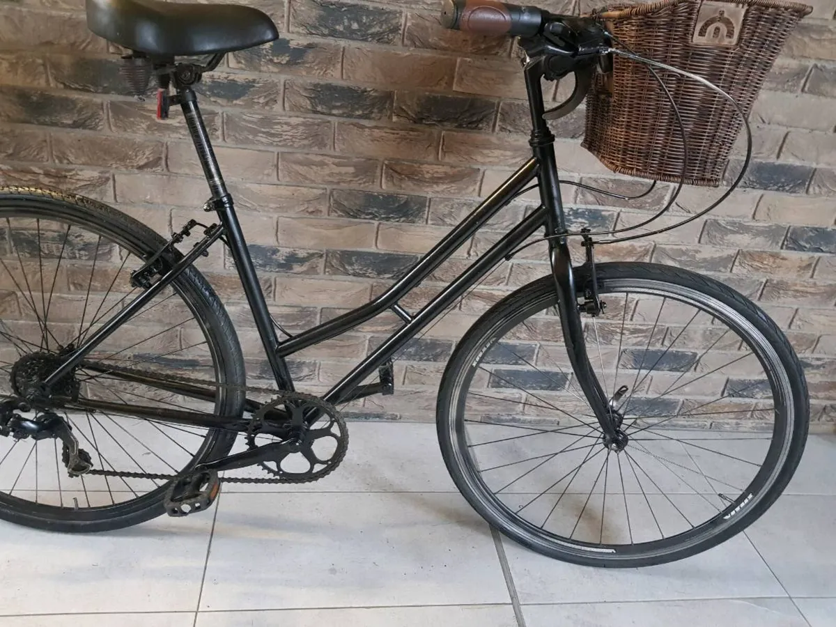 Retro ladies bike - Image 3