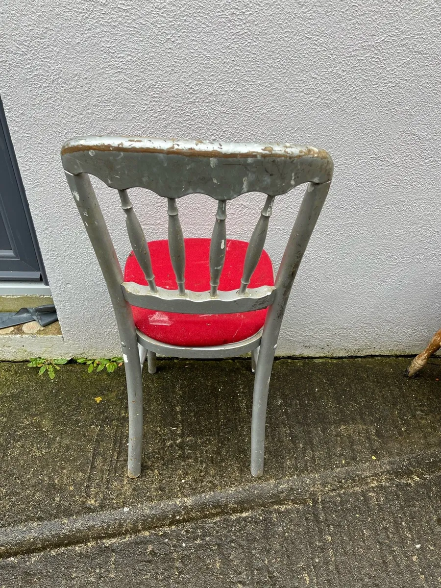 Pine chairs - Image 2