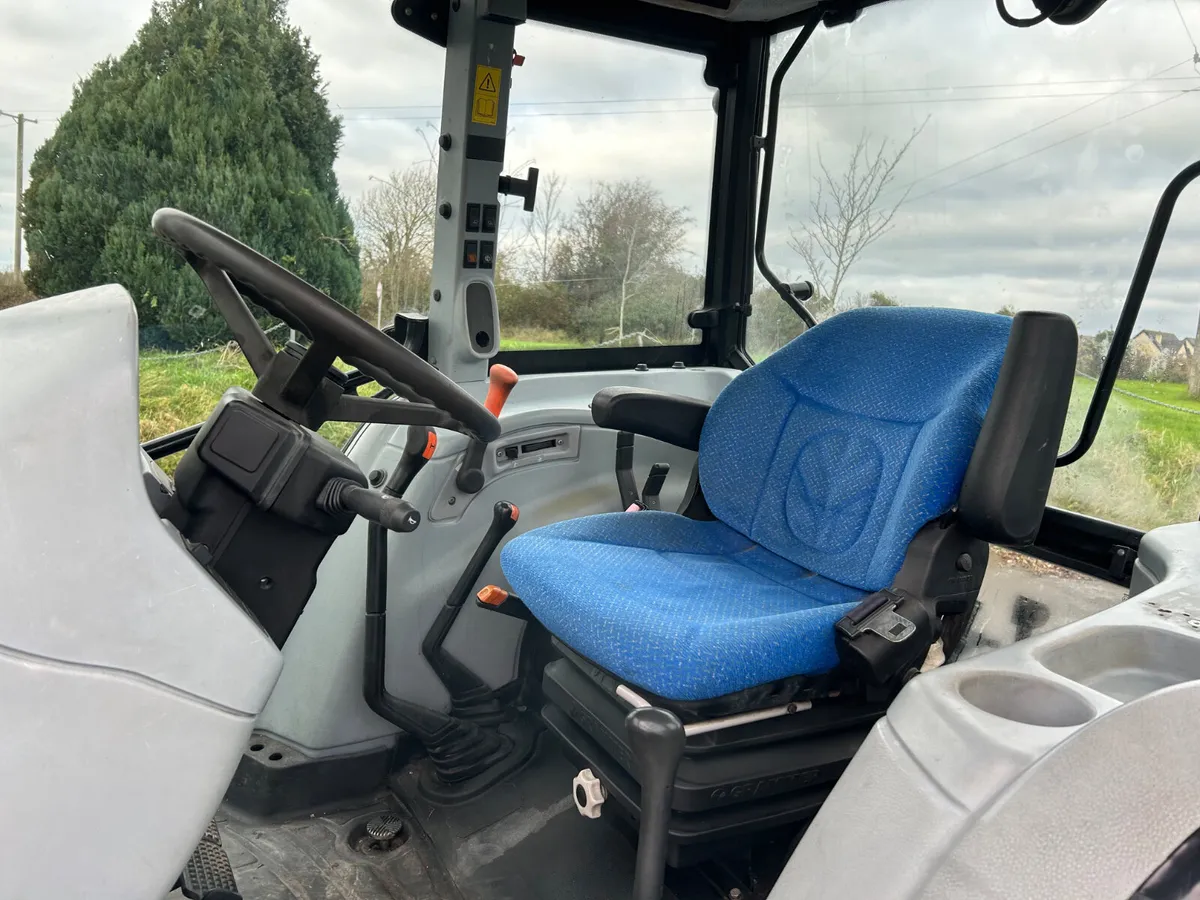 2009 New Holland T5050 2wd - Image 3