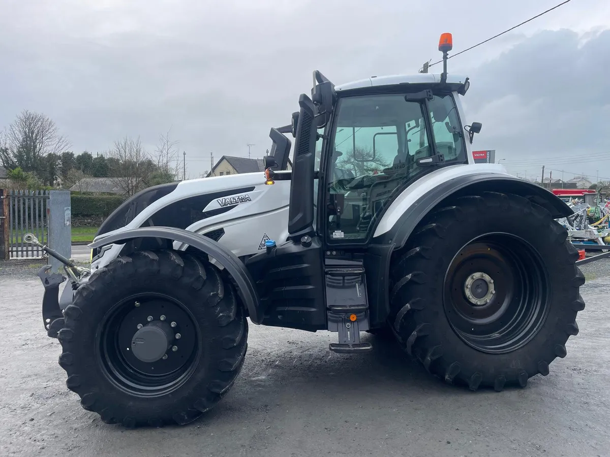 Valtra T235 Versu a Tractor Not to Be Missed - Image 2