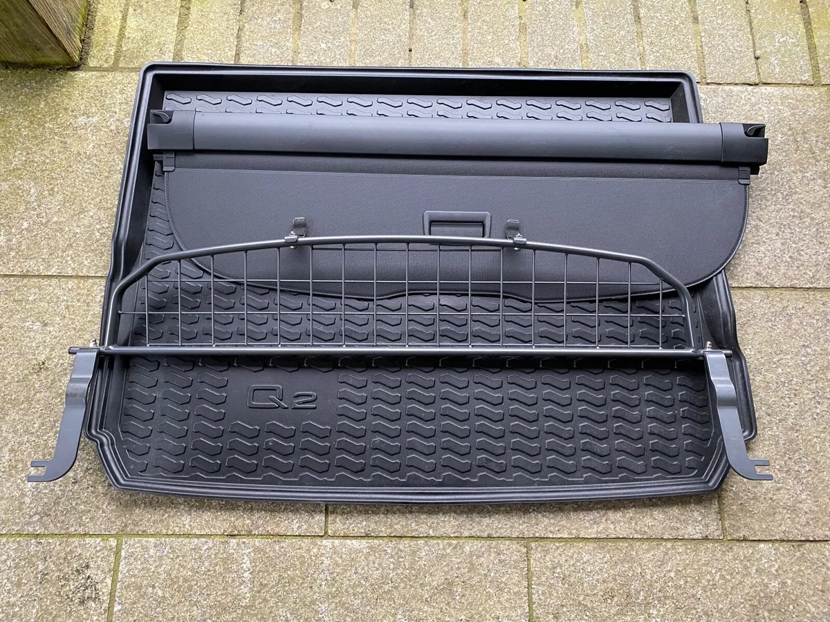 Audi Q2 Boot Liner, Q3 Boot Screen & Guard - Image 1